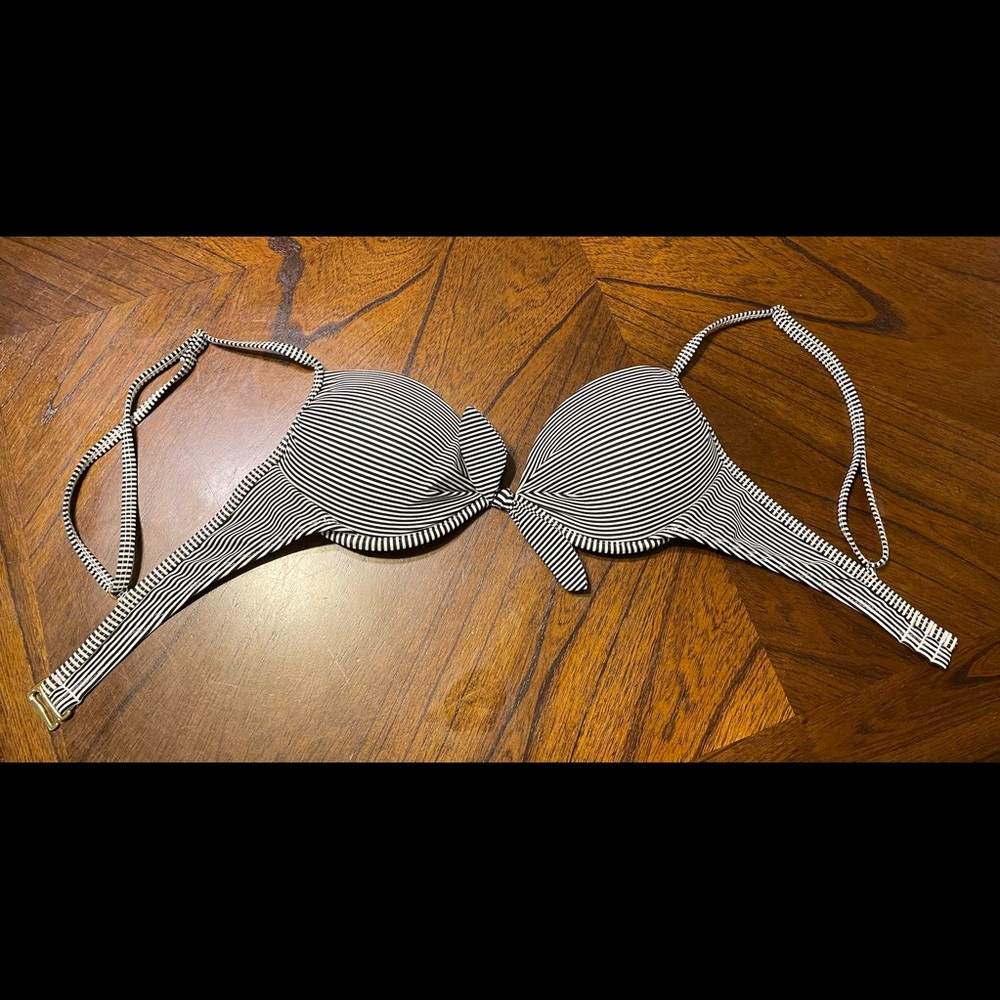 SO brand bikini top. Black and white. Size Medium.